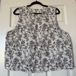 BLACK 7 WHITE FLORAL LINEN TOP